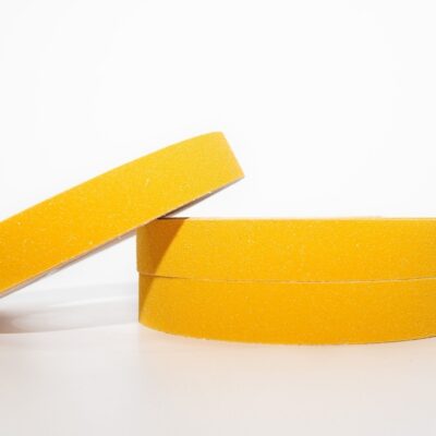 Cinta Antideslizante Amarilla Dep Autoadhesivas- 25mm X 18mt