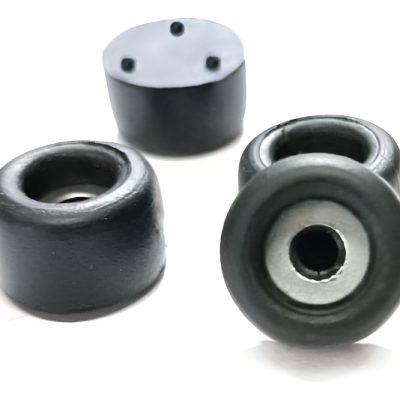 Pata De Goma Para Bafle Con Arandela Metálica X 100 Unidades