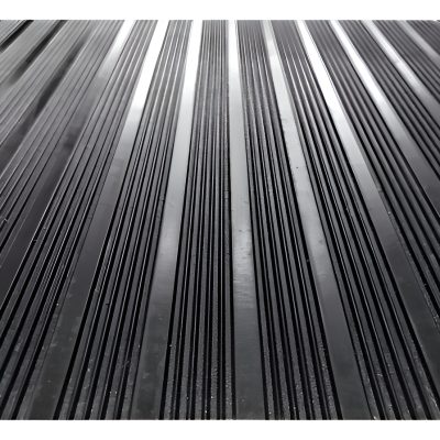 Piso Goma Rayado Bastonado Camiflex 3mm X 5m2 Alto Transito
